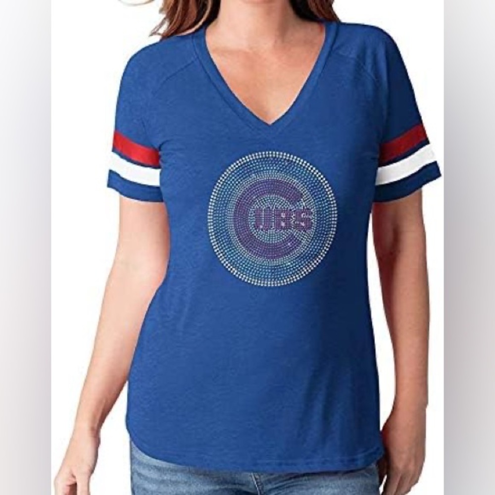 4HER Chicago Cubs Fitted Short Sleeve
 Glitter V-Neck T-shirt